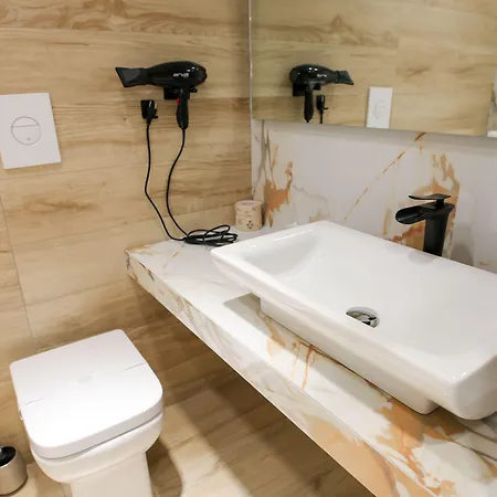 Edera Konukevi 4*